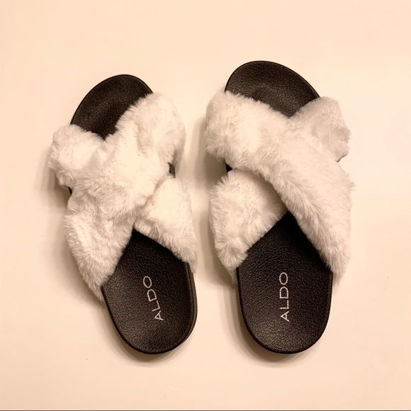 🌸SALE🌸 New ALDO Fur Slides - Picture 7 of 8